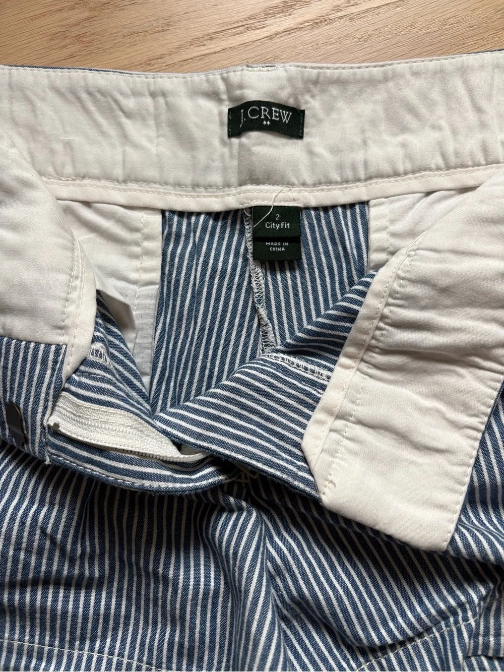 J. Crew Navy and White Pinstripe Shorts sz 2